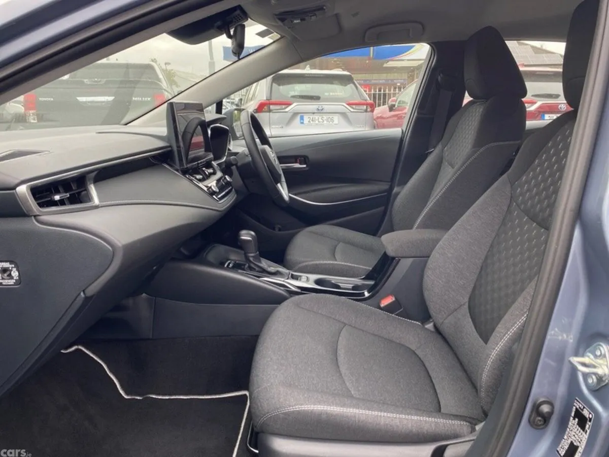 Toyota Corolla Saloon, Petrol Hybrid, 2024, Grey