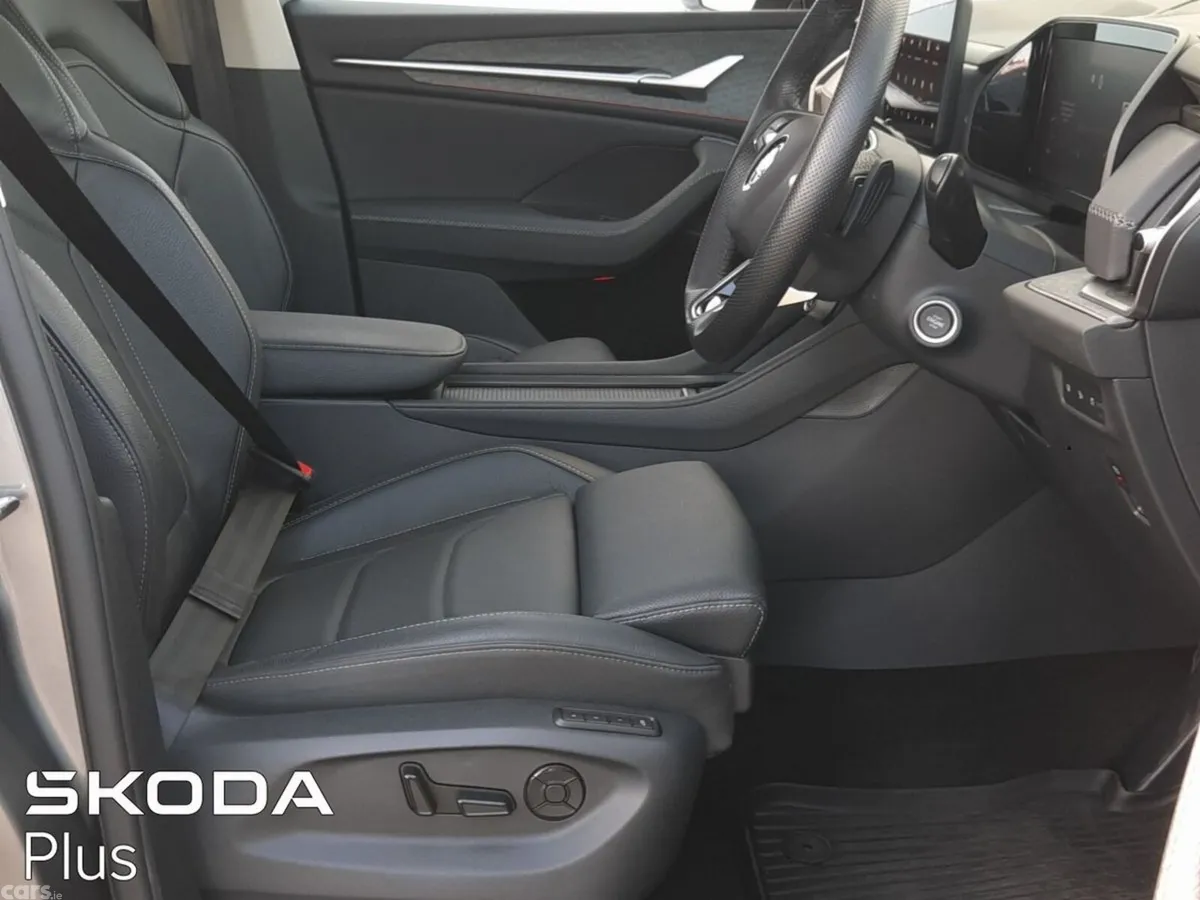 Skoda Kodiaq MPV, Diesel, 2024, Grey