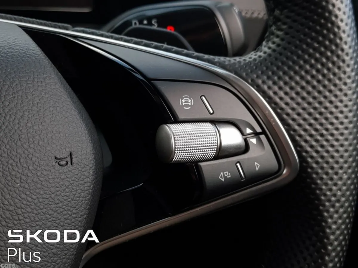 Skoda Kodiaq MPV, Diesel, 2024, Grey
