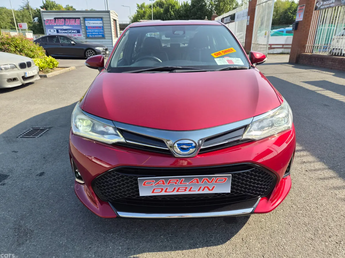 Toyota Corolla Saloon, Petrol Hybrid, 2018, Red