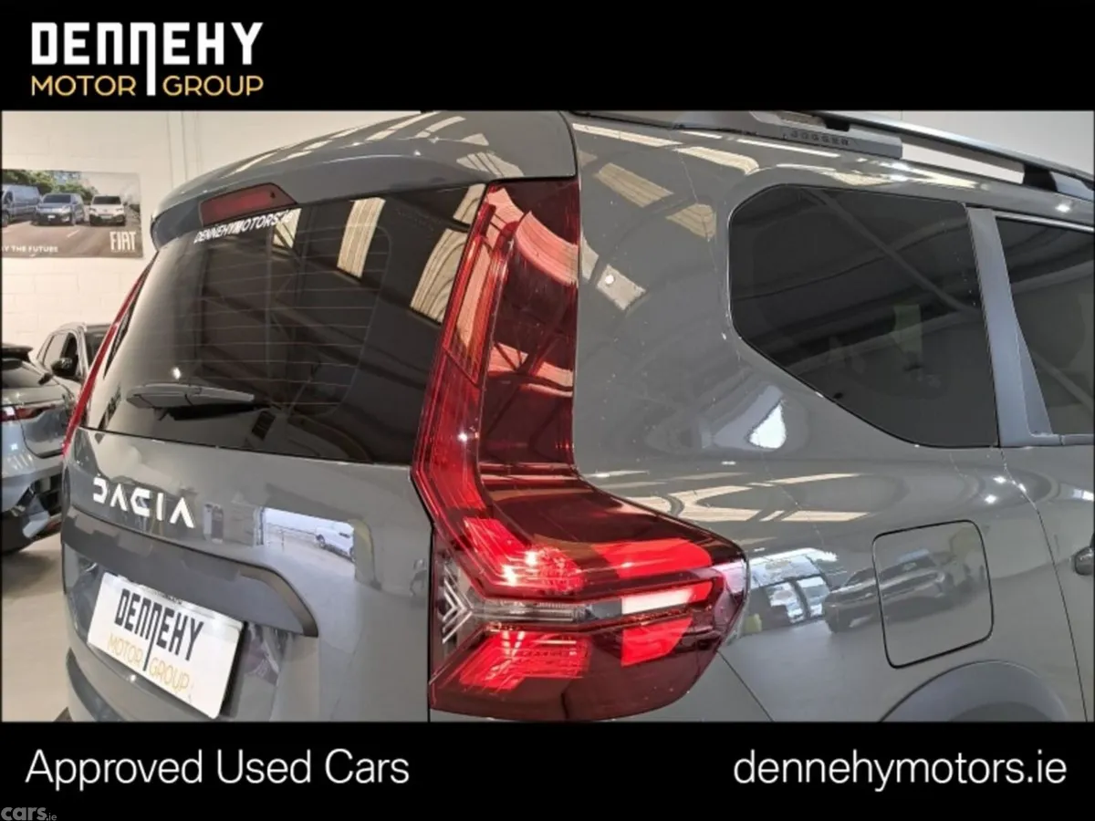 Dacia Jogger MPV, Petrol, 2024, Grey