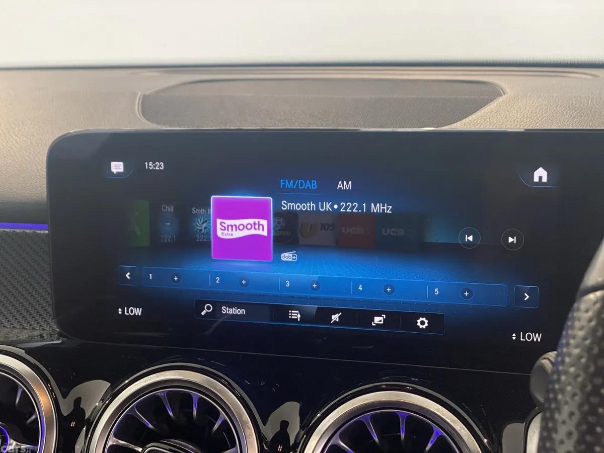 Mercedes-Benz GLB SUV, Petrol, 2023, Grey