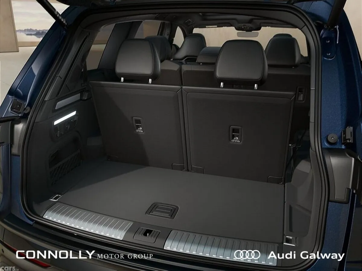 Audi Q7 SUV, Diesel, 2027, Blue