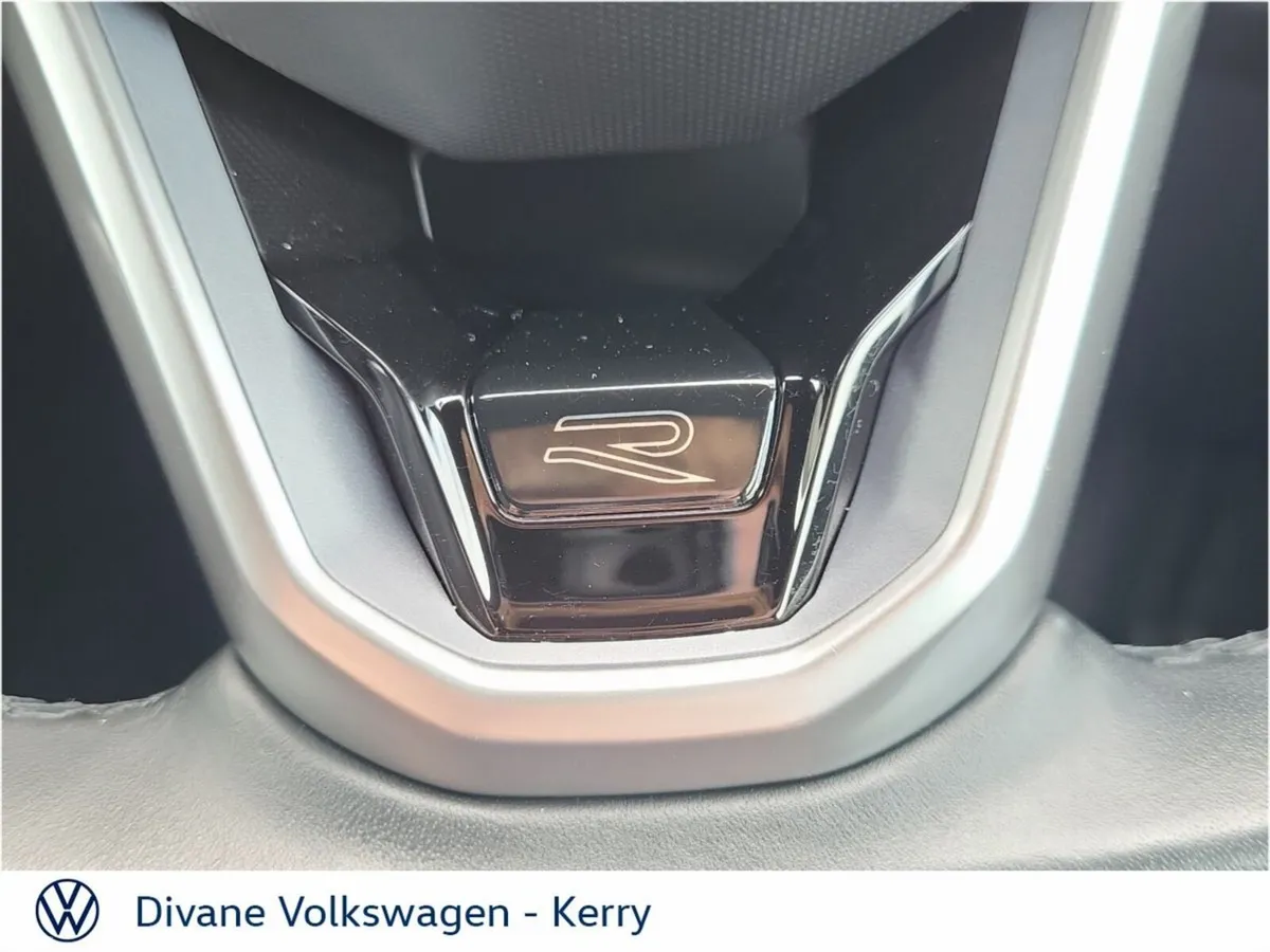 Volkswagen Golf Hatchback, Diesel, 2024, Blue