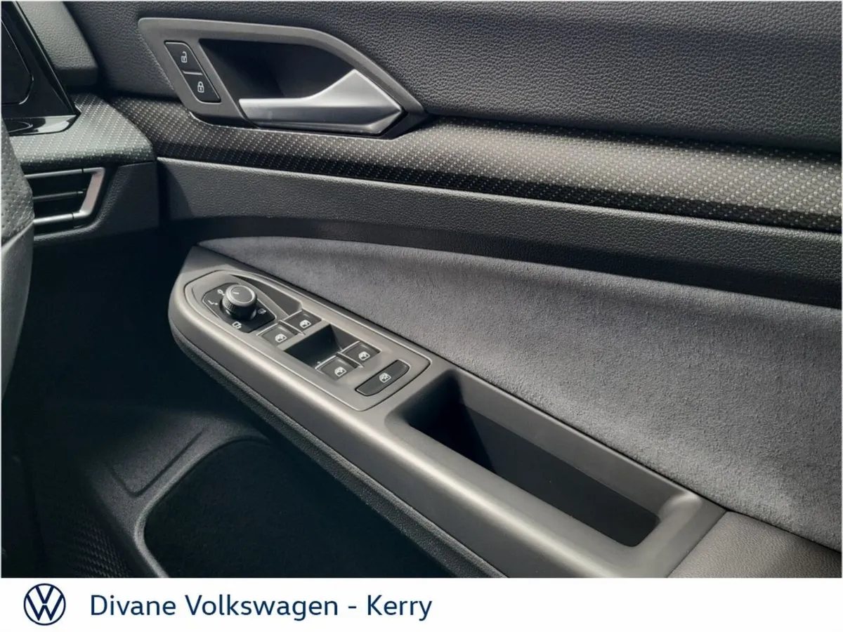 Volkswagen Golf Hatchback, Diesel, 2024, Blue