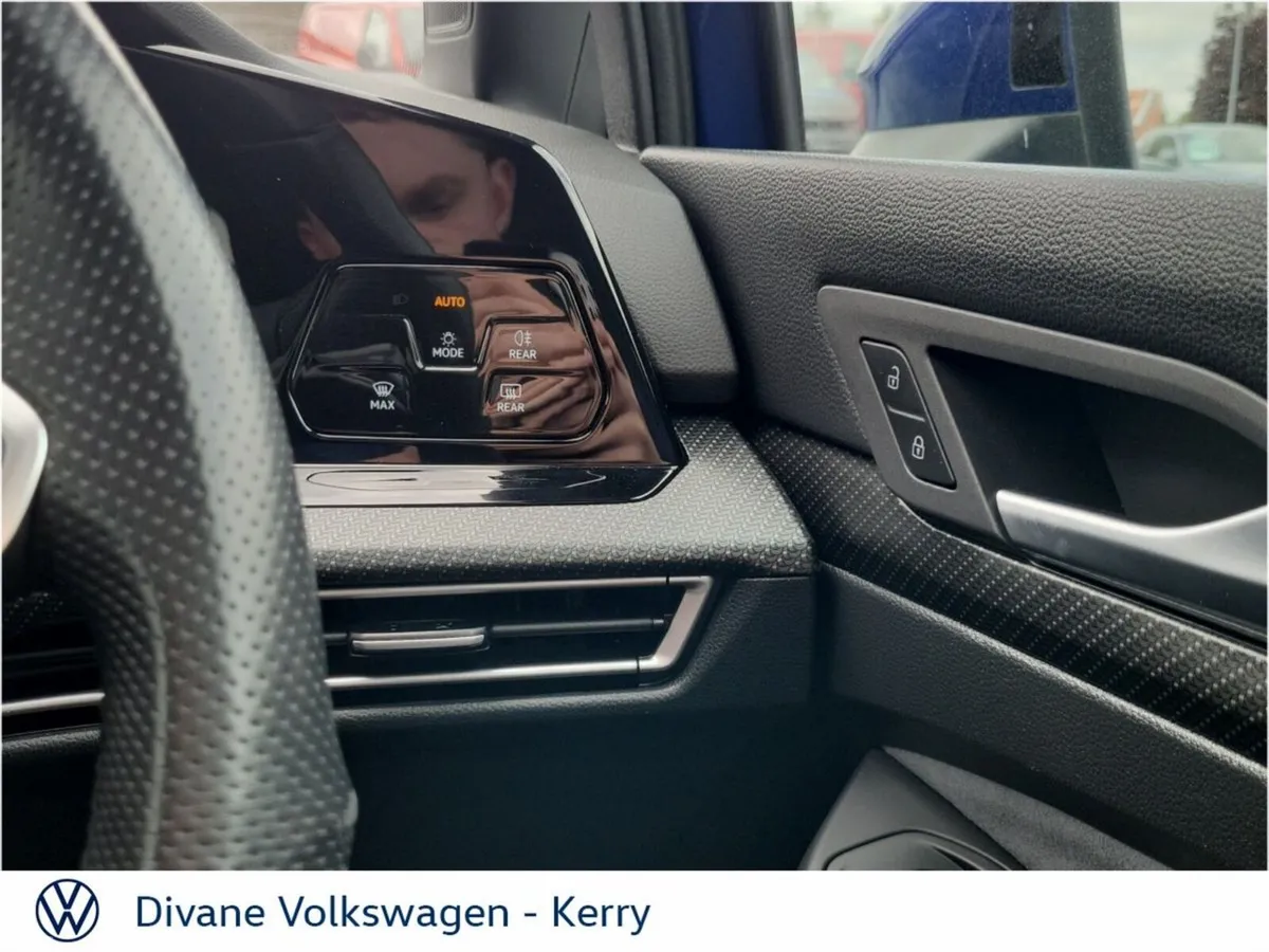 Volkswagen Golf Hatchback, Diesel, 2024, Blue