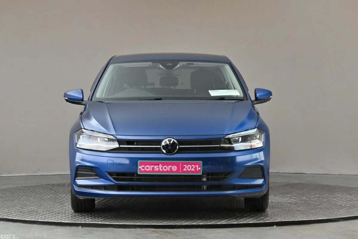 Volkswagen Polo Hatchback, Petrol, 2021, Blue