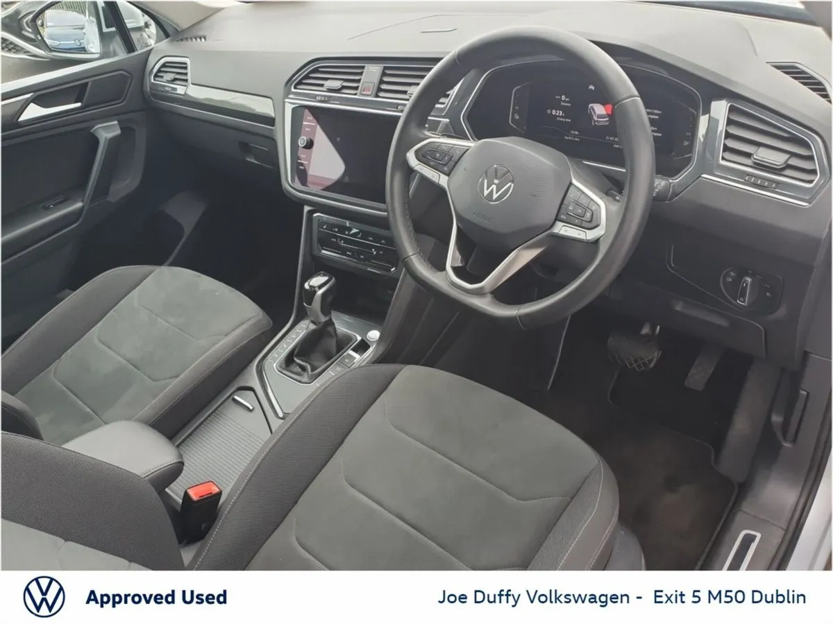 Volkswagen Tiguan SUV, Petrol Plug-in Hybrid, 2024, Grey
