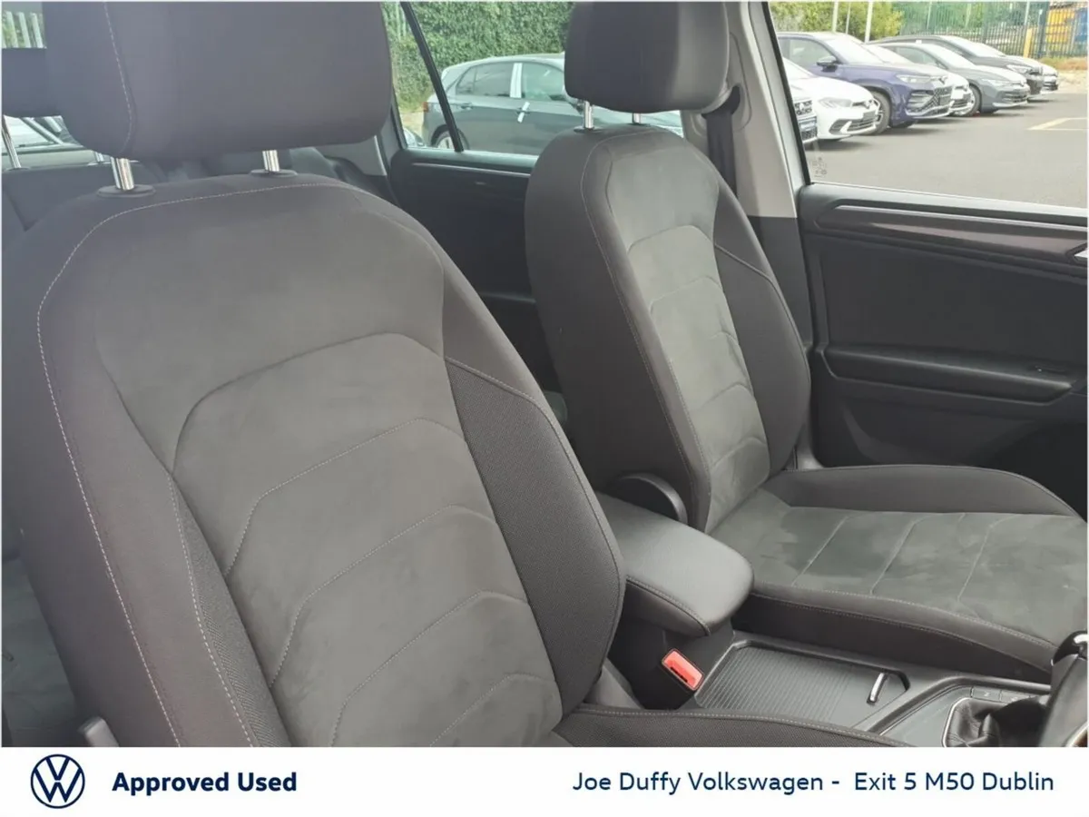 Volkswagen Tiguan SUV, Petrol Plug-in Hybrid, 2024, Grey
