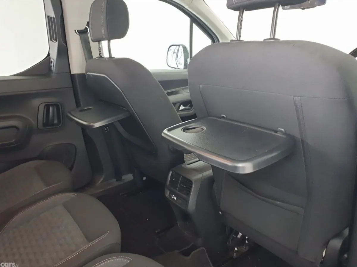 Peugeot Rifter MPV, Electric, 2025, Black