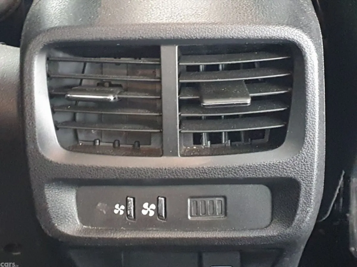 Peugeot Rifter MPV, Electric, 2025, Black