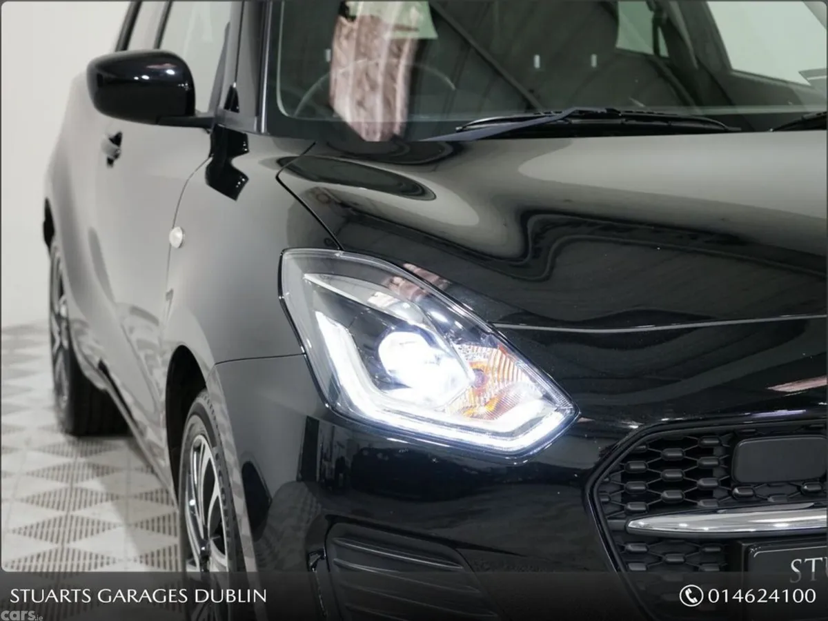 Suzuki Swift Hatchback, Petrol, 2023, Black