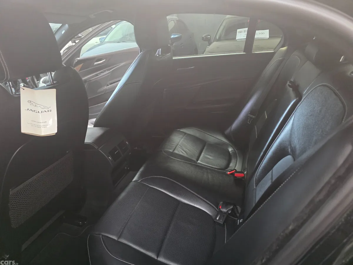 Jaguar XE Saloon, Diesel, 2018, Black