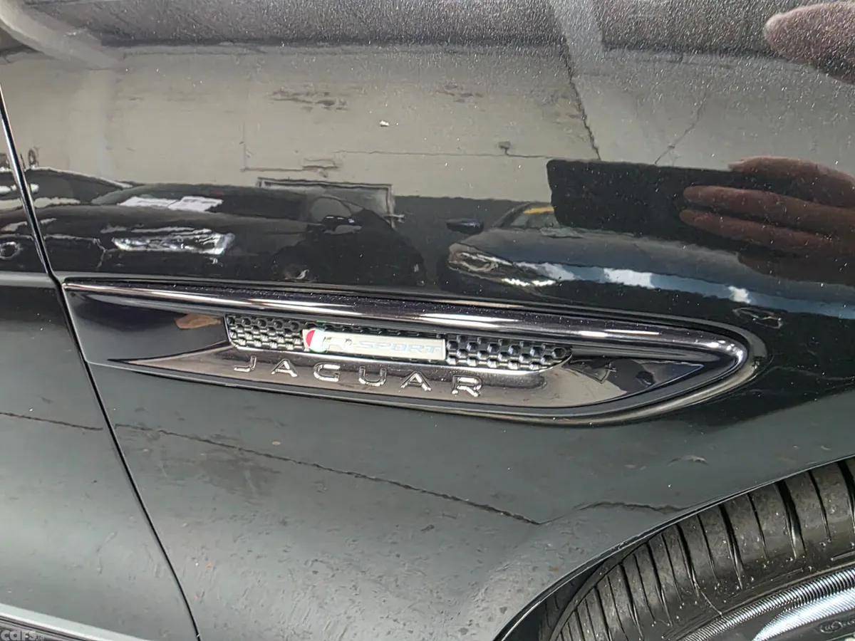 Jaguar XE Saloon, Diesel, 2018, Black