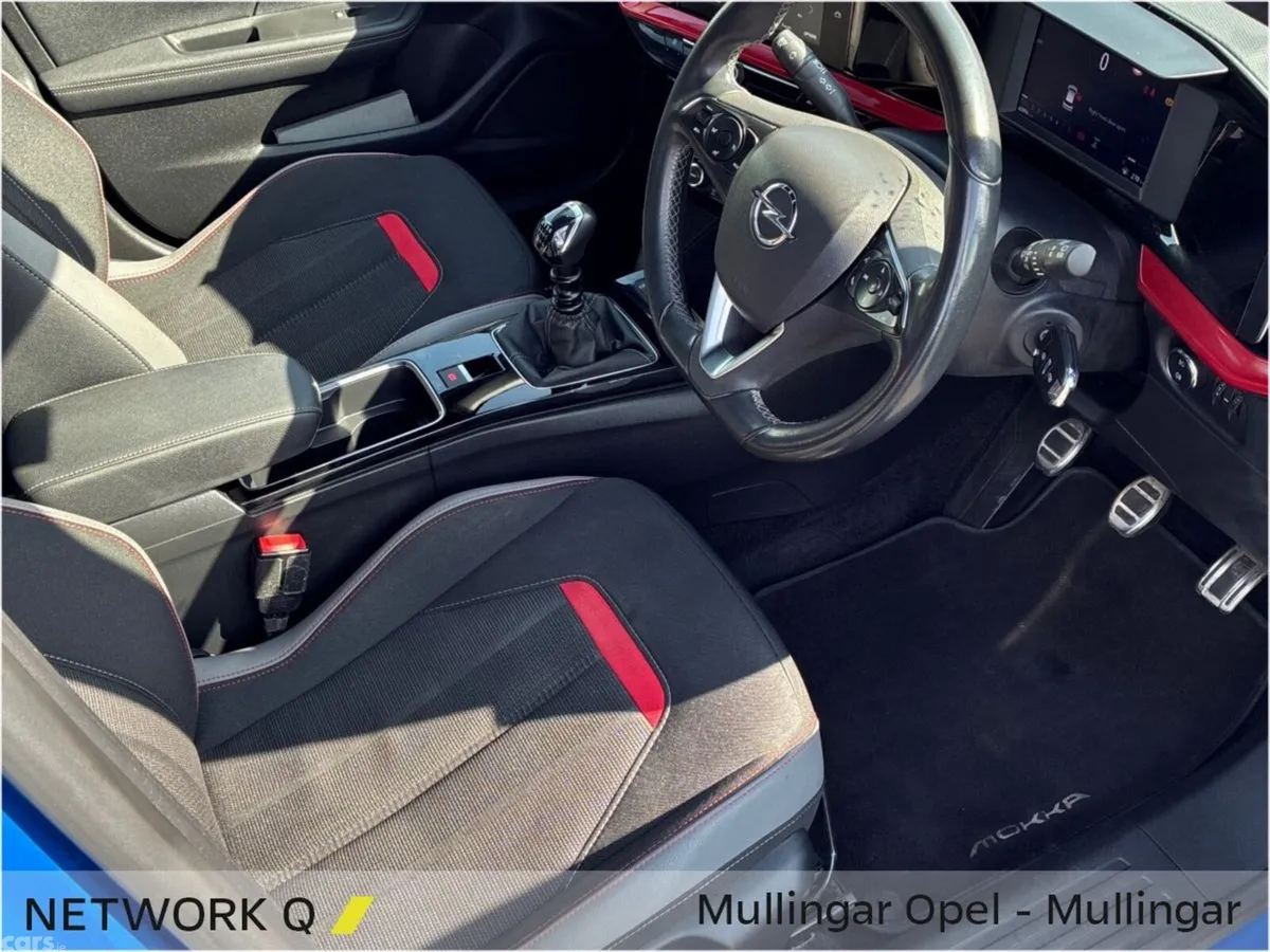 Opel Mokka SUV, Petrol, 2023, Blue
