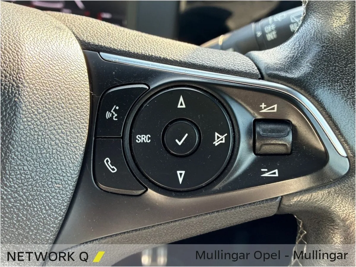 Opel Mokka SUV, Petrol, 2023, Blue