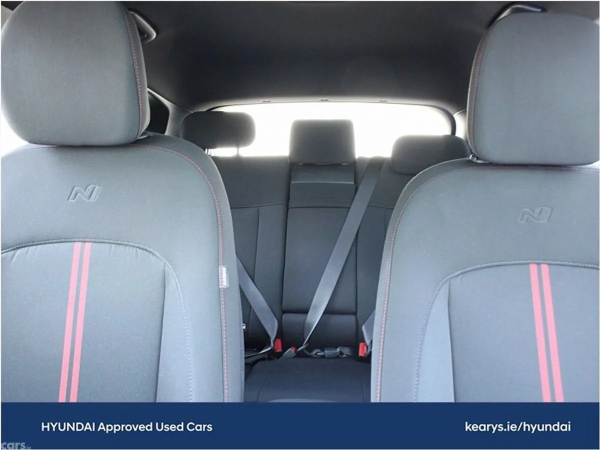 Hyundai KONA MPV, Petrol Hybrid, 2024, Red