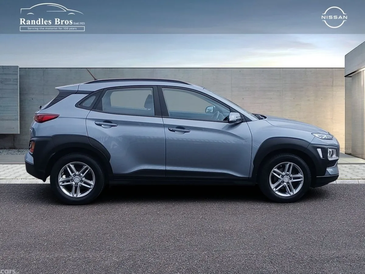 Hyundai KONA MPV, Petrol, 2020, Grey