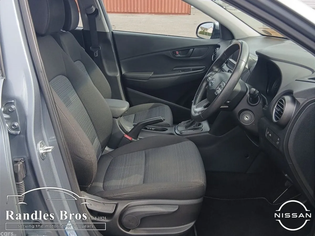 Hyundai KONA MPV, Petrol, 2020, Grey
