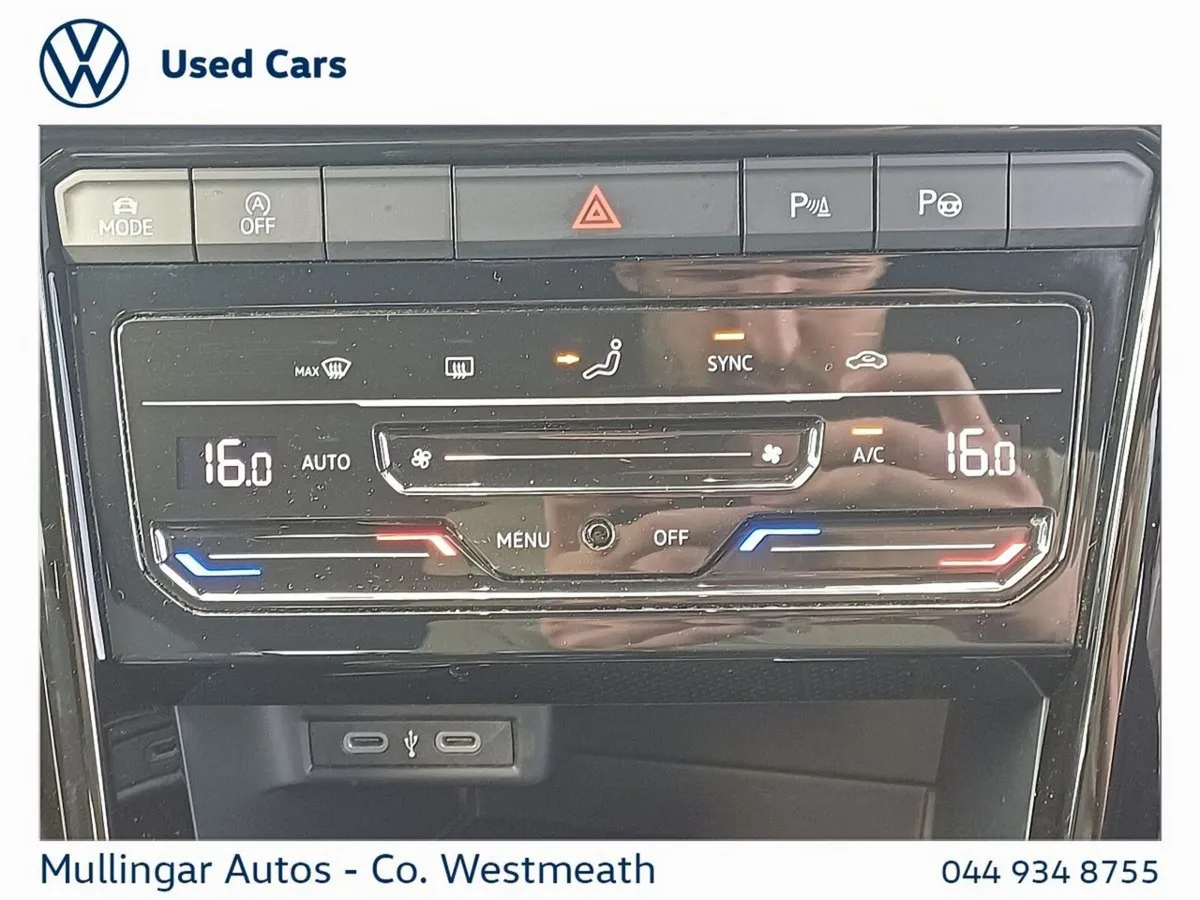 Volkswagen T-Roc SUV, Petrol, 2023, White