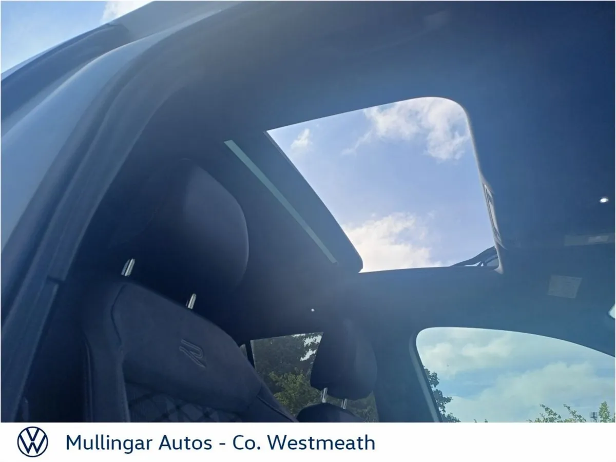 Volkswagen T-Roc SUV, Petrol, 2023, White