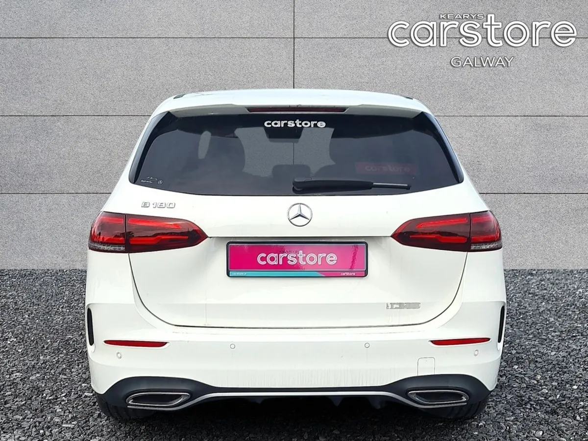 Mercedes-Benz B-Class Hatchback, Petrol, 2022, White
