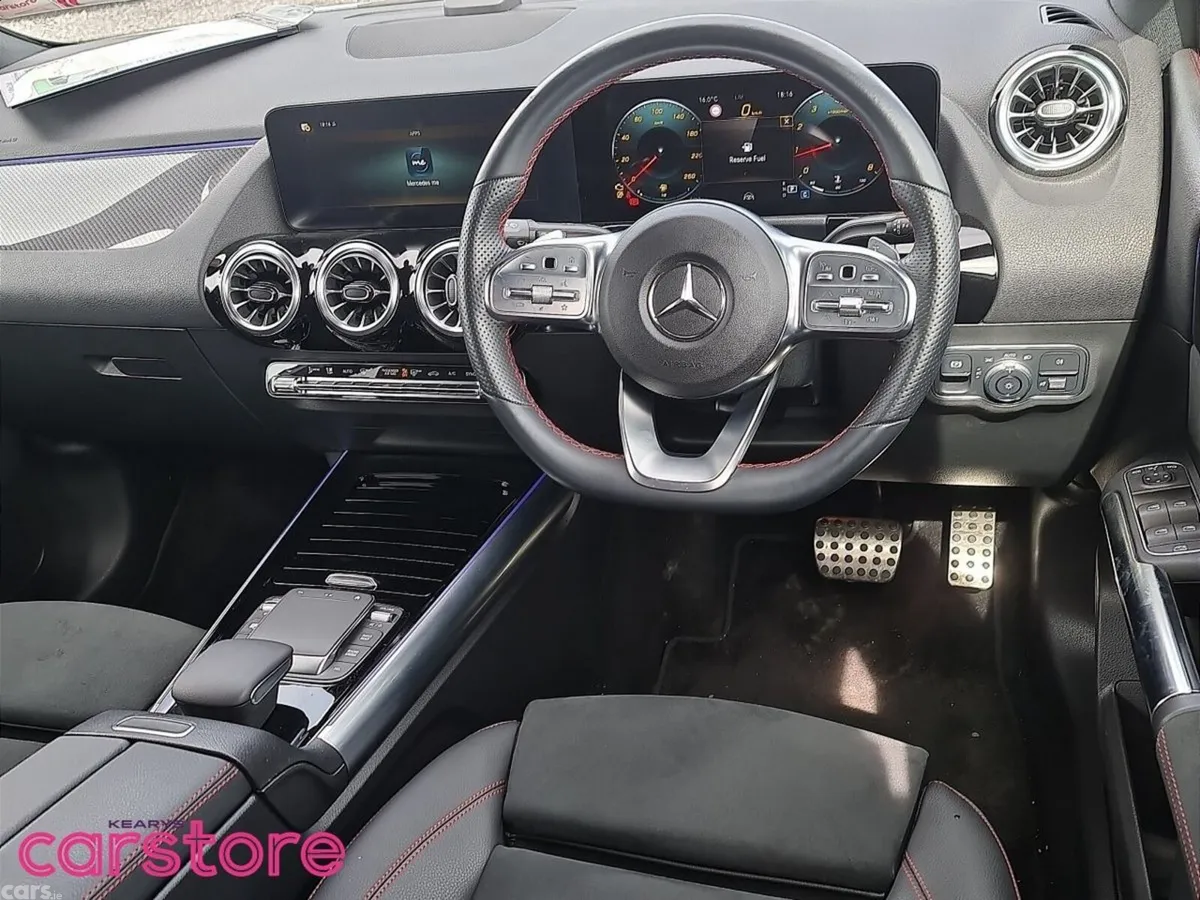 Mercedes-Benz B-Class Hatchback, Petrol, 2022, White