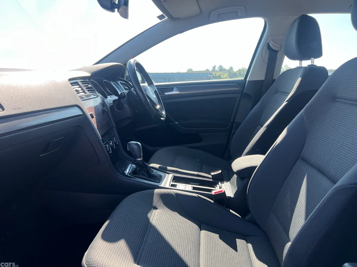 Volkswagen Golf Hatchback, Diesel, 2017, Grey