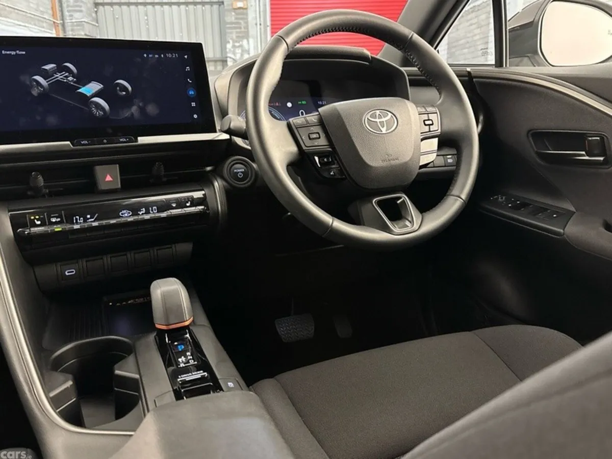 Toyota C-HR SUV, Petrol Hybrid, 2026, White