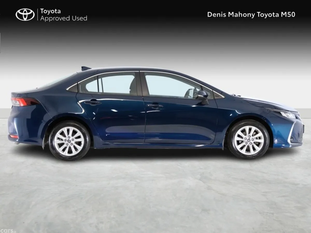 Toyota Corolla Saloon, Petrol Hybrid, 2023, Blue