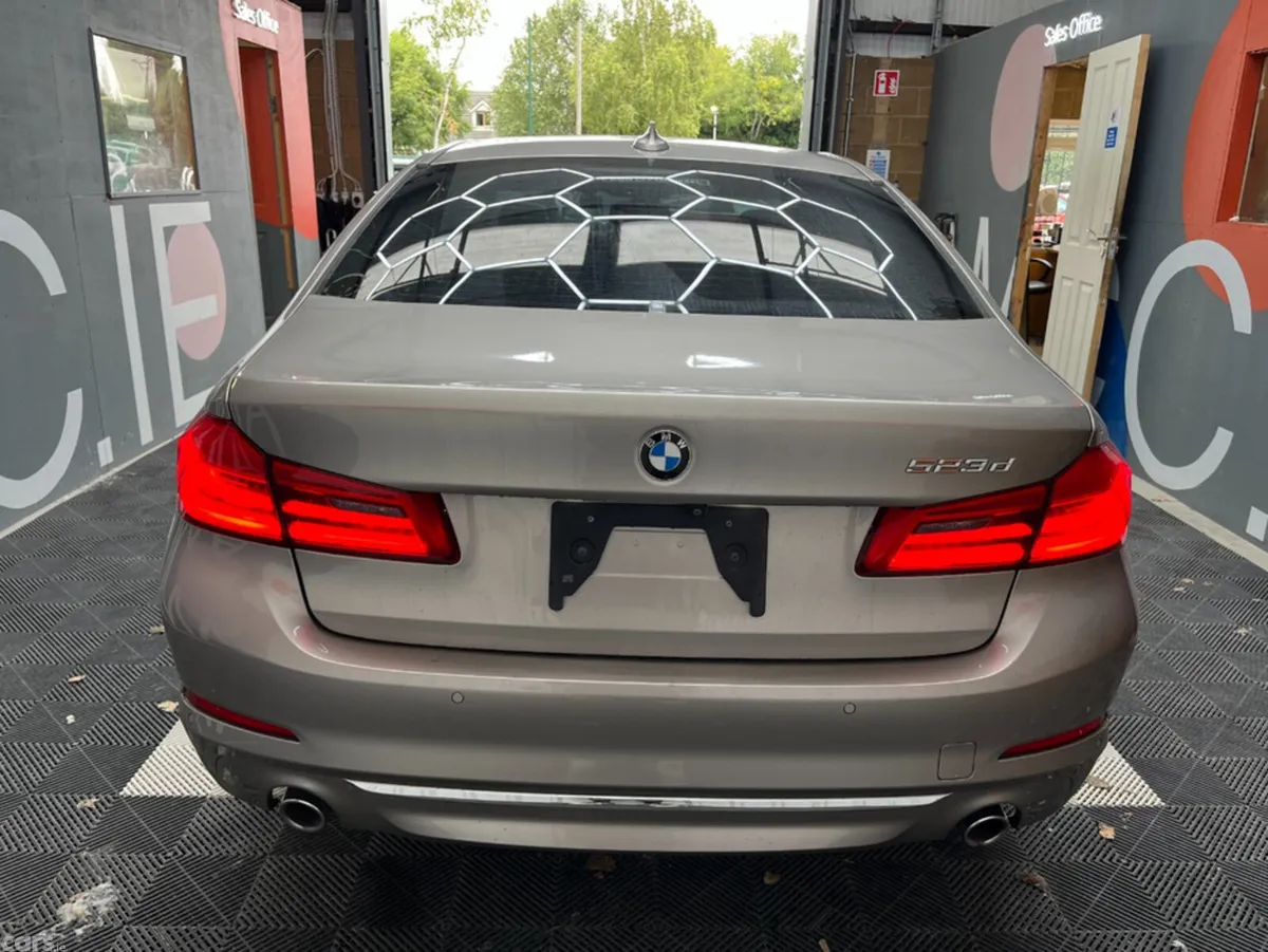 BMW 5-Series Saloon, Diesel, 2019, Bronze