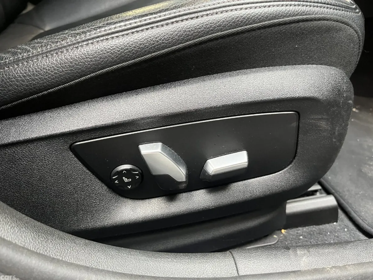 BMW 5-Series Saloon, Diesel, 2019, Bronze
