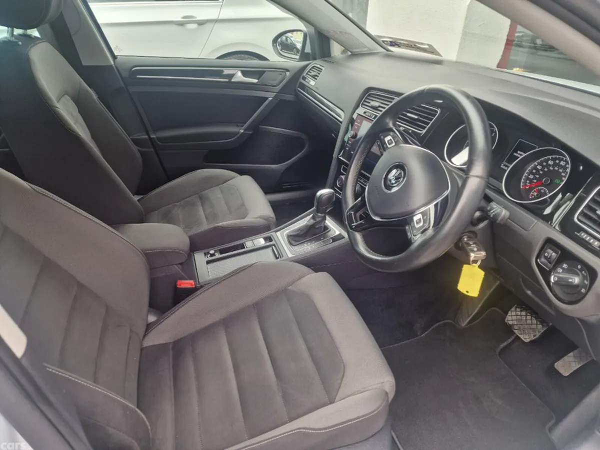 Volkswagen Golf Hatchback, Diesel, 2017, Silver