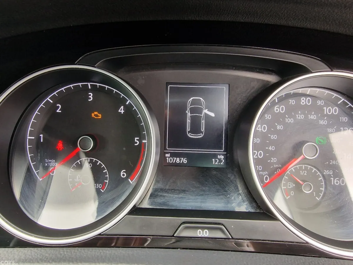 Volkswagen Golf Hatchback, Diesel, 2017, Silver