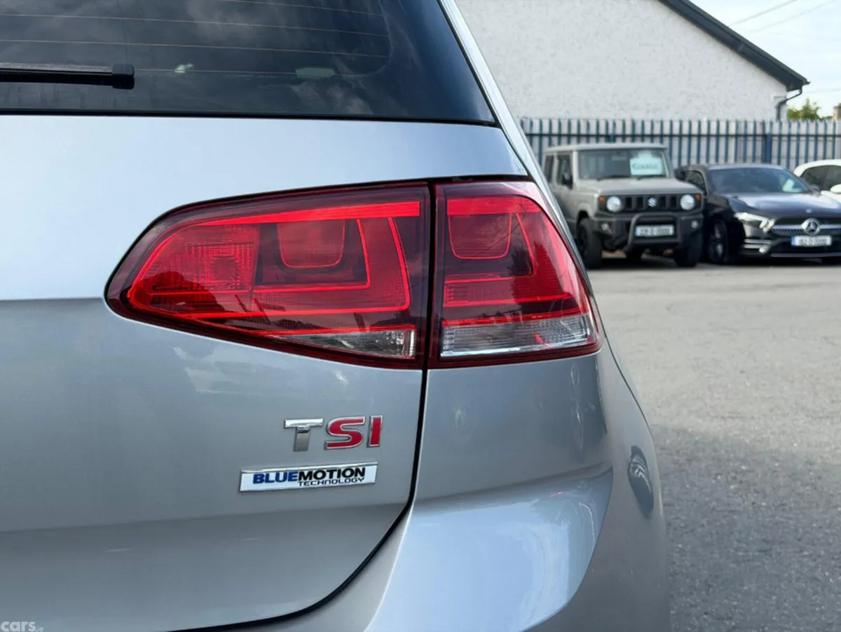 Volkswagen Golf Hatchback, Petrol, 2015, Silver