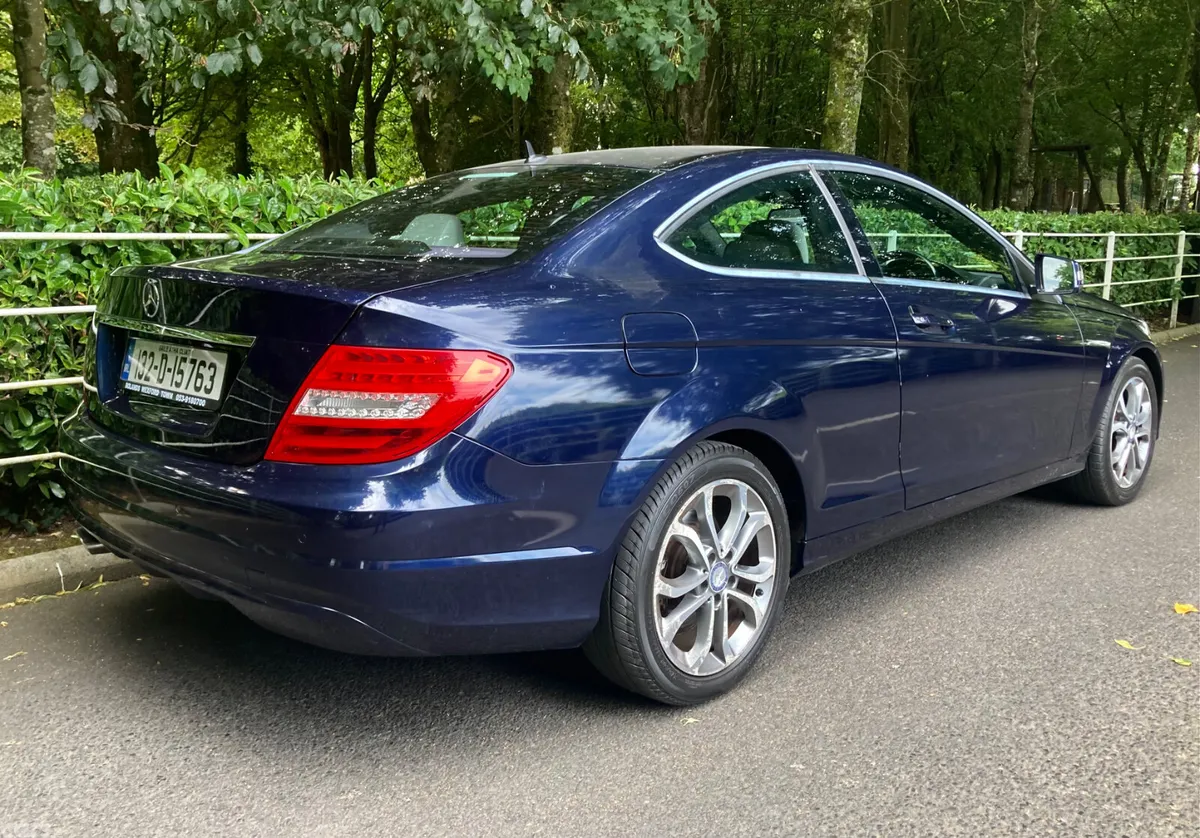 Mercedes-Benz C-Class Coupe, Diesel, 2013, Blue