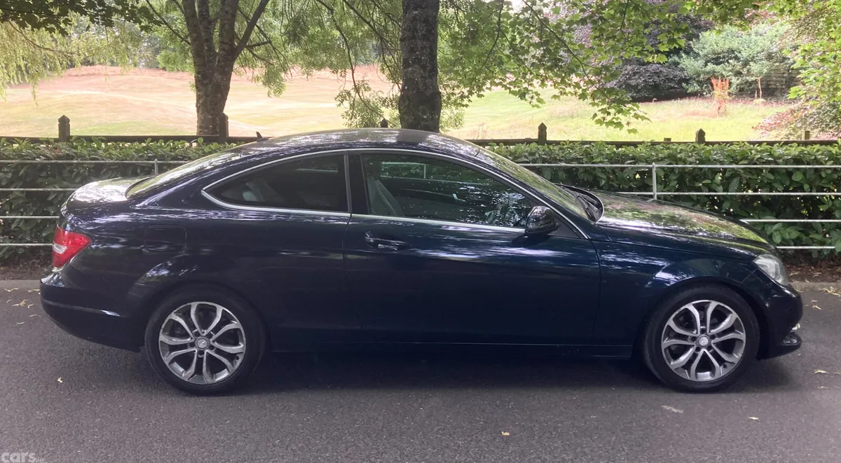 Mercedes-Benz C-Class Coupe, Diesel, 2013, Blue