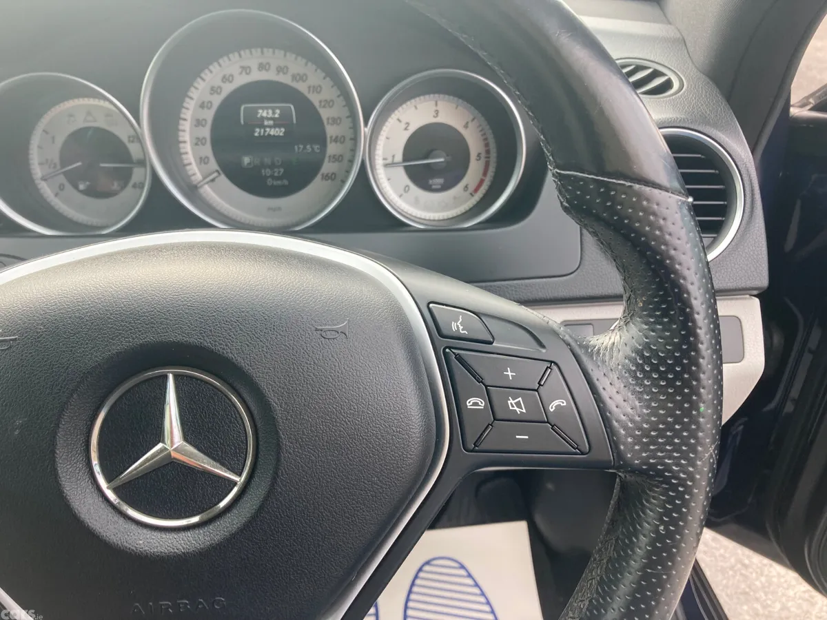 Mercedes-Benz C-Class Coupe, Diesel, 2013, Blue
