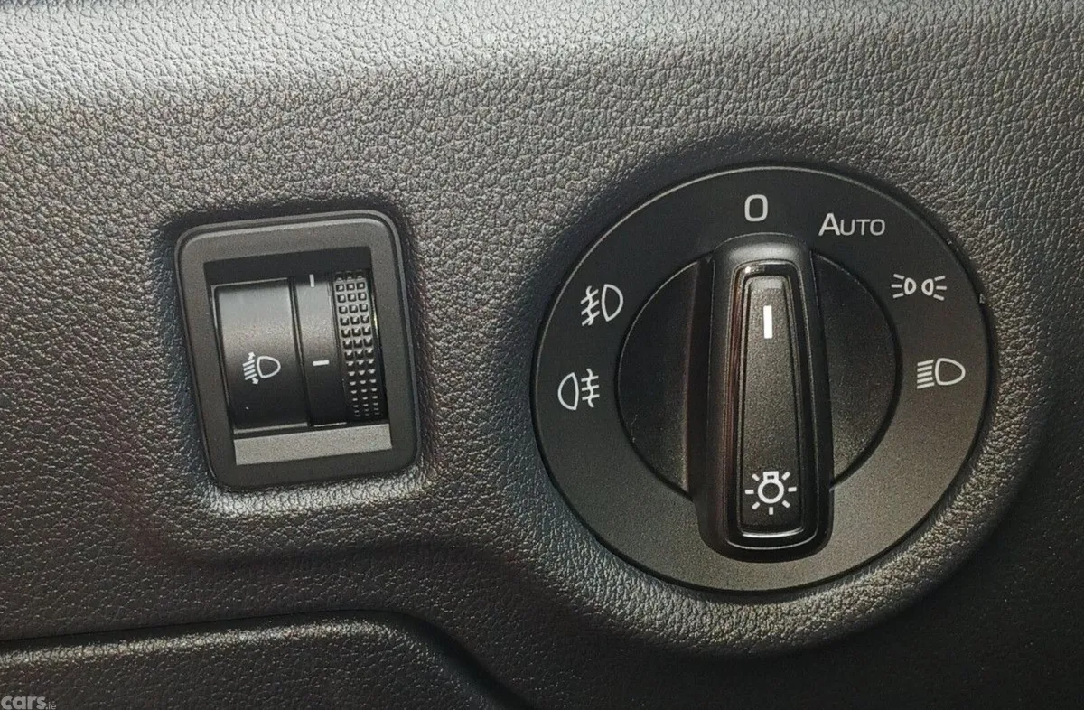 Skoda Fabia Hatchback, Petrol, 2025, Blue