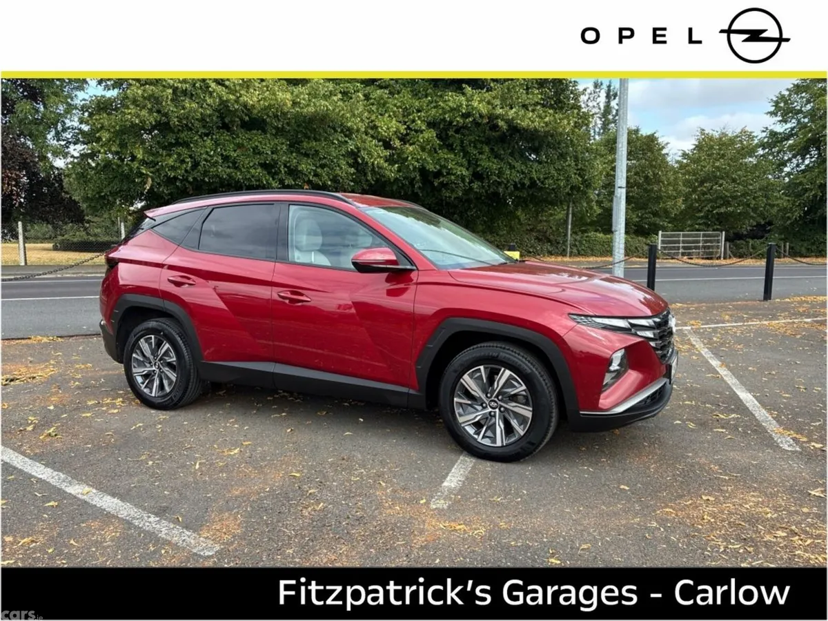 Hyundai Tucson SUV, Petrol Hybrid, 2022, Red