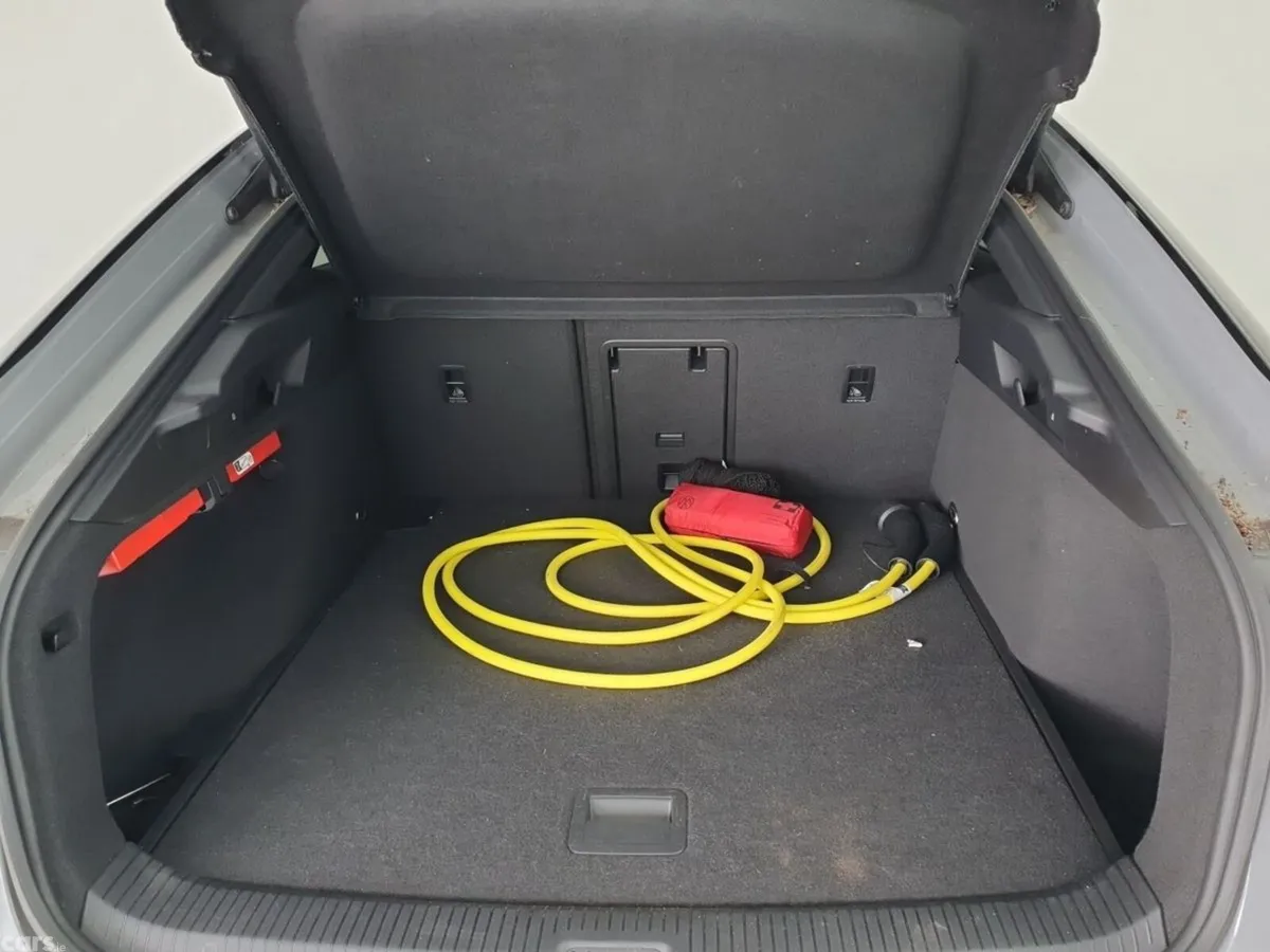Volkswagen ID.7 Hatchback, Electric, 2024, Grey