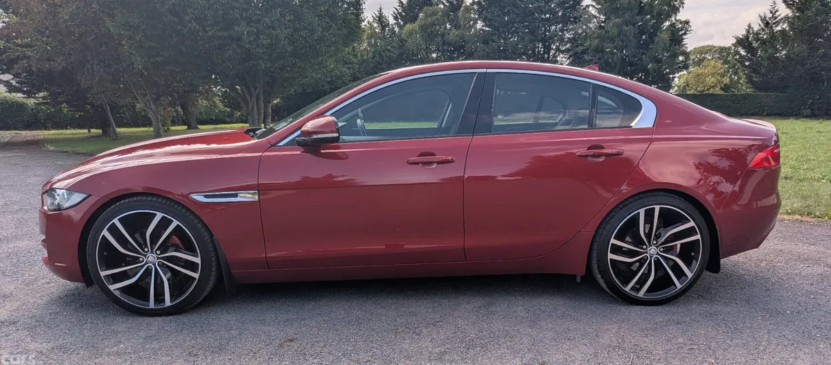 Jaguar XE Saloon, Diesel, 2015, Red