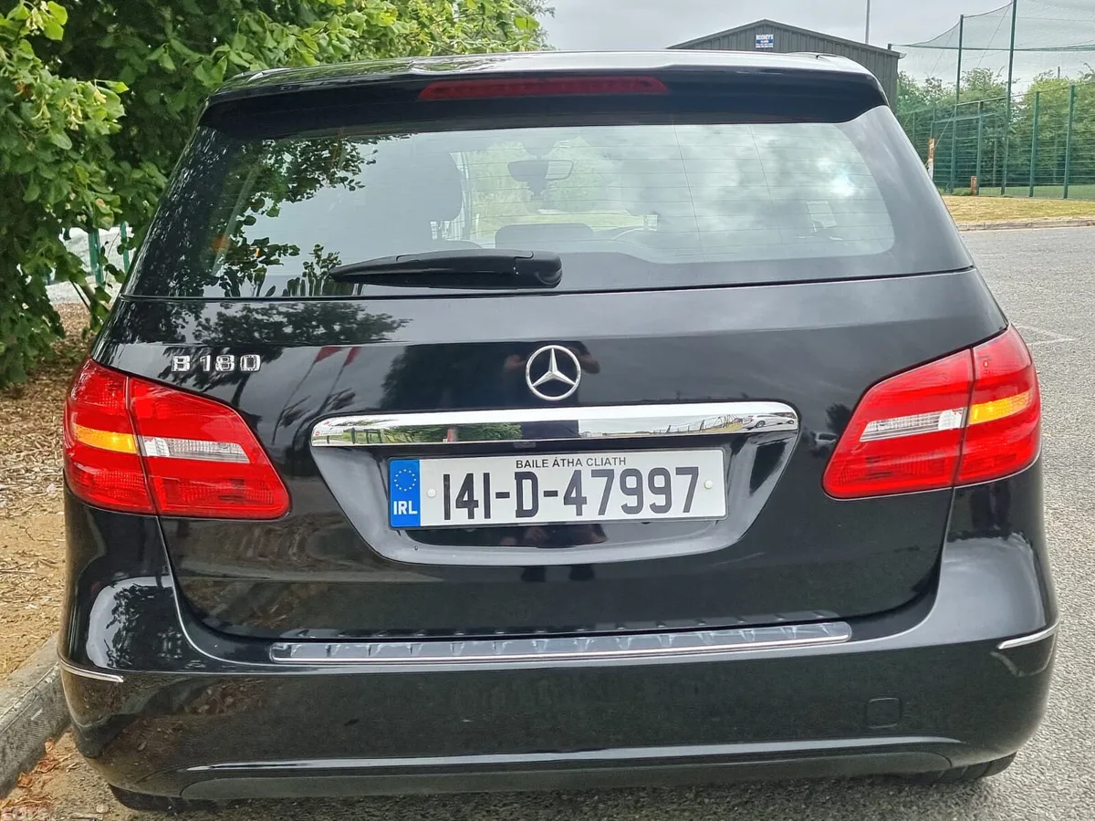 Mercedes-Benz B-Class MPV, Petrol, 2014, Black