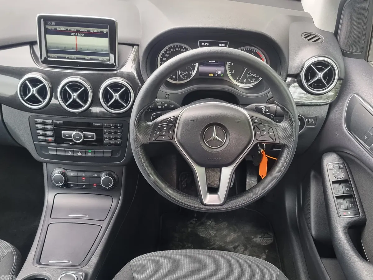 Mercedes-Benz B-Class MPV, Petrol, 2014, Black