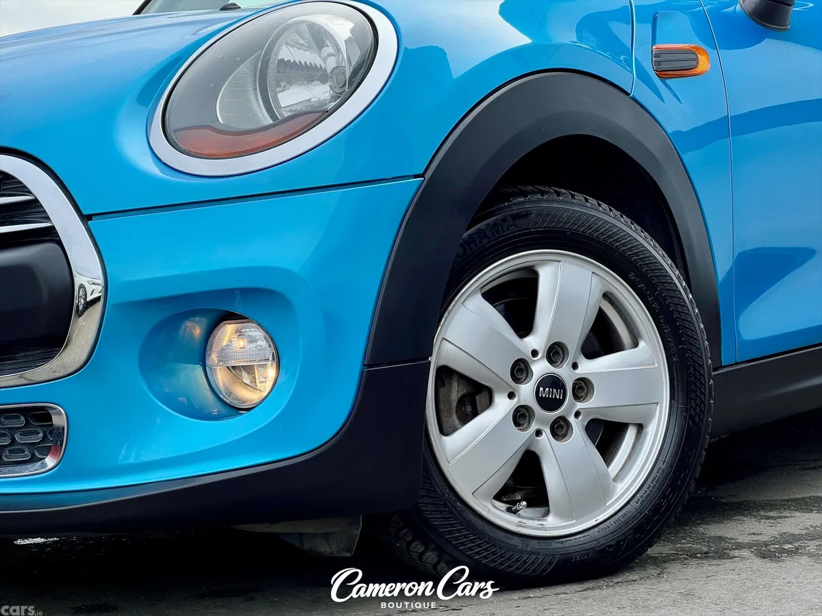 Mini Cooper Hatchback, Petrol, 2015, Blue