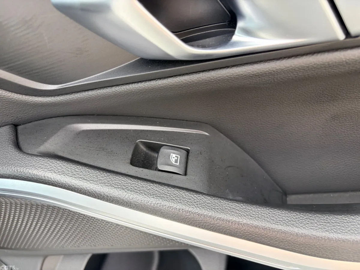 BMW 3-Series Saloon, Diesel, 2019, White