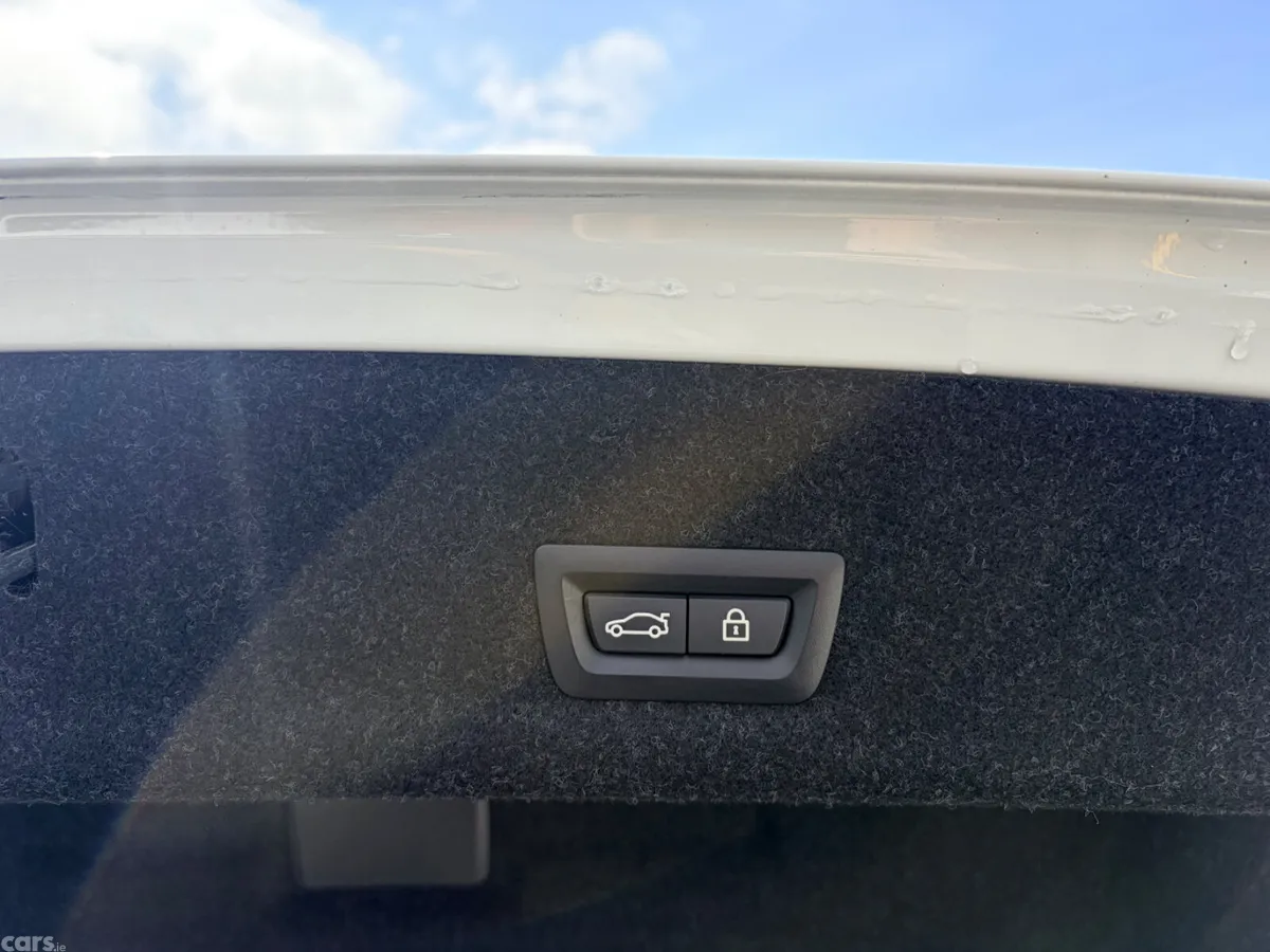 BMW 3-Series Saloon, Diesel, 2019, White