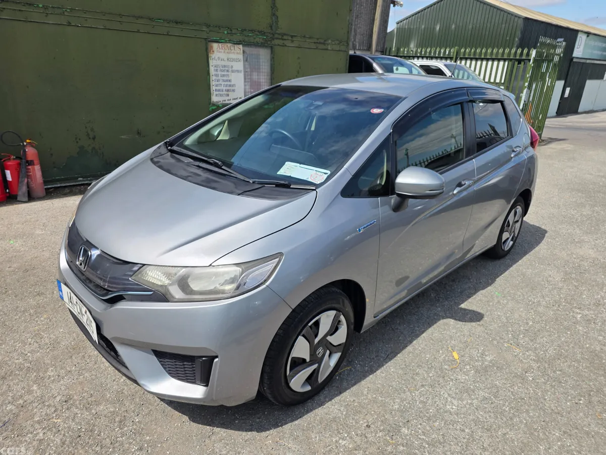 Honda Fit Hatchback, Petrol Hybrid, 2014, Grey