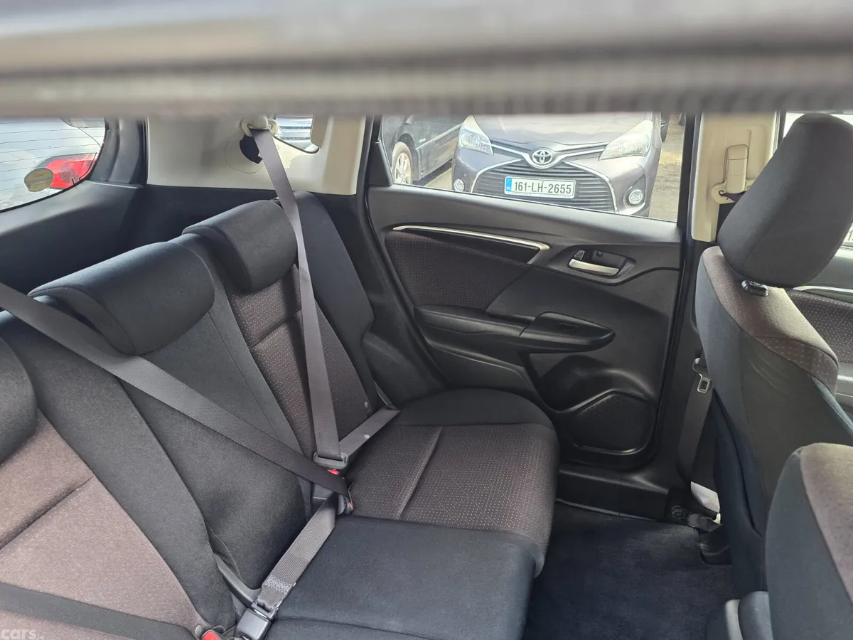 Honda Fit Hatchback, Petrol Hybrid, 2014, Grey