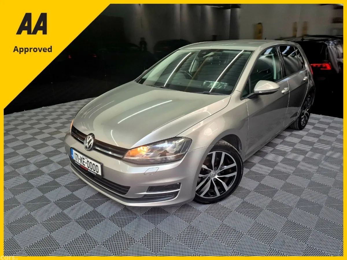 Volkswagen Golf Hatchback, Petrol, 2017, Grey